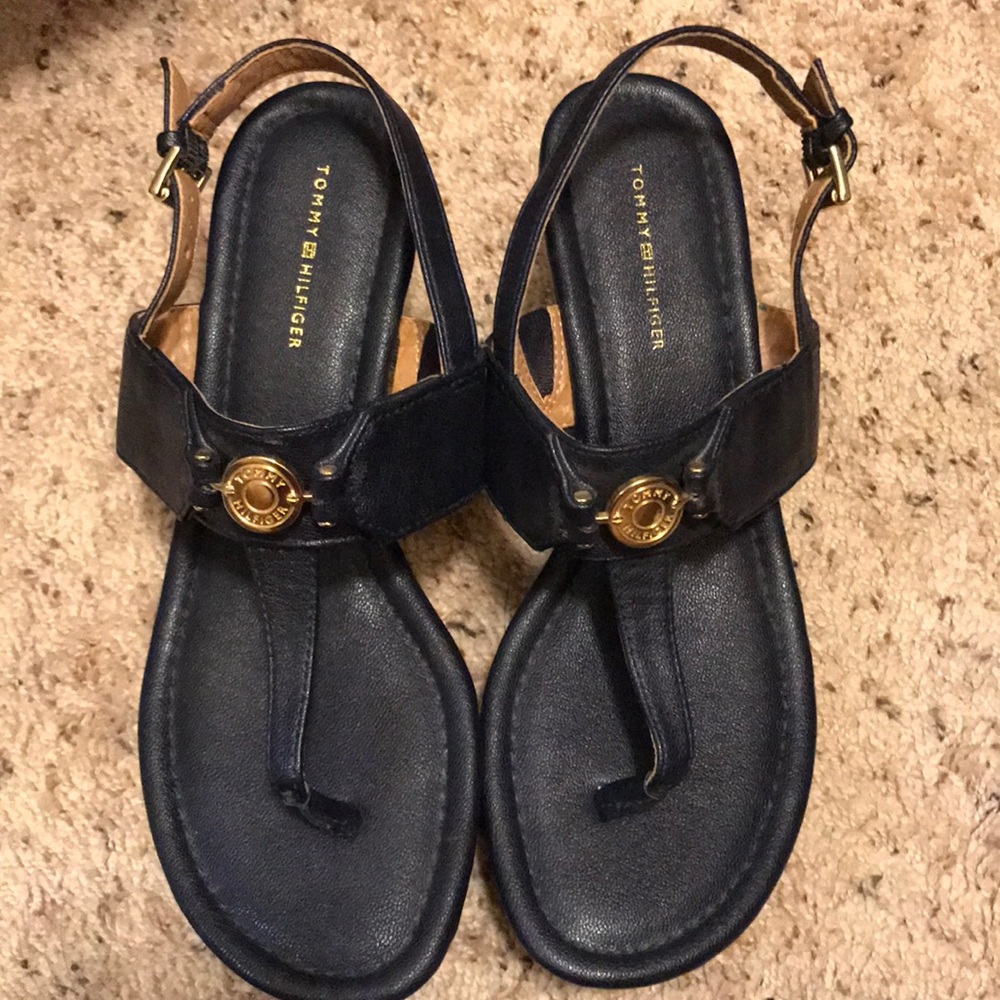 Brand new Tommy Hilfiger wedges. Size 8.5